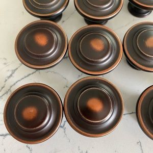 Oil rubbed bronze knobs (32) for cabinets!